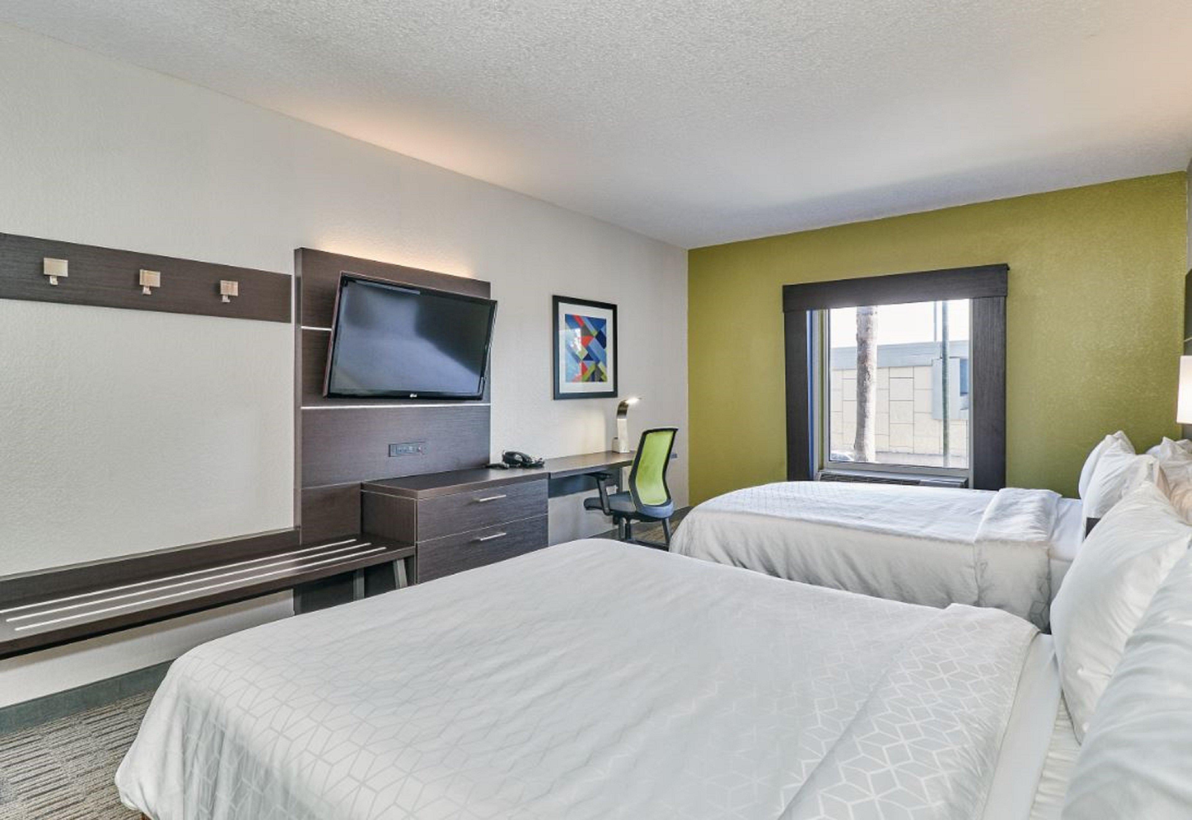 Holiday Inn Express Hotel & Suites Clearwater Us 19 North By Ihg מראה חיצוני תמונה