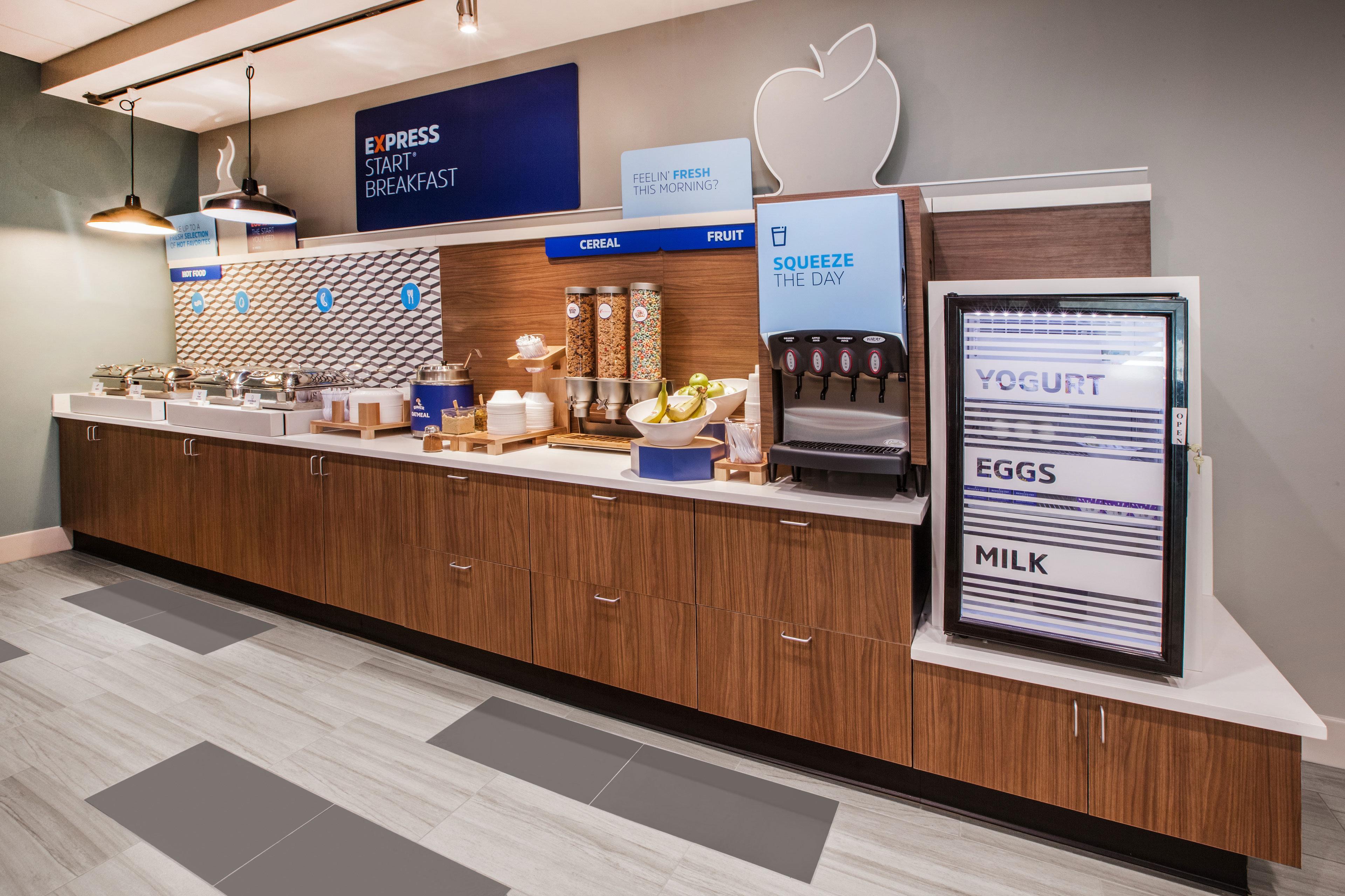 Holiday Inn Express Hotel & Suites Clearwater Us 19 North By Ihg מראה חיצוני תמונה