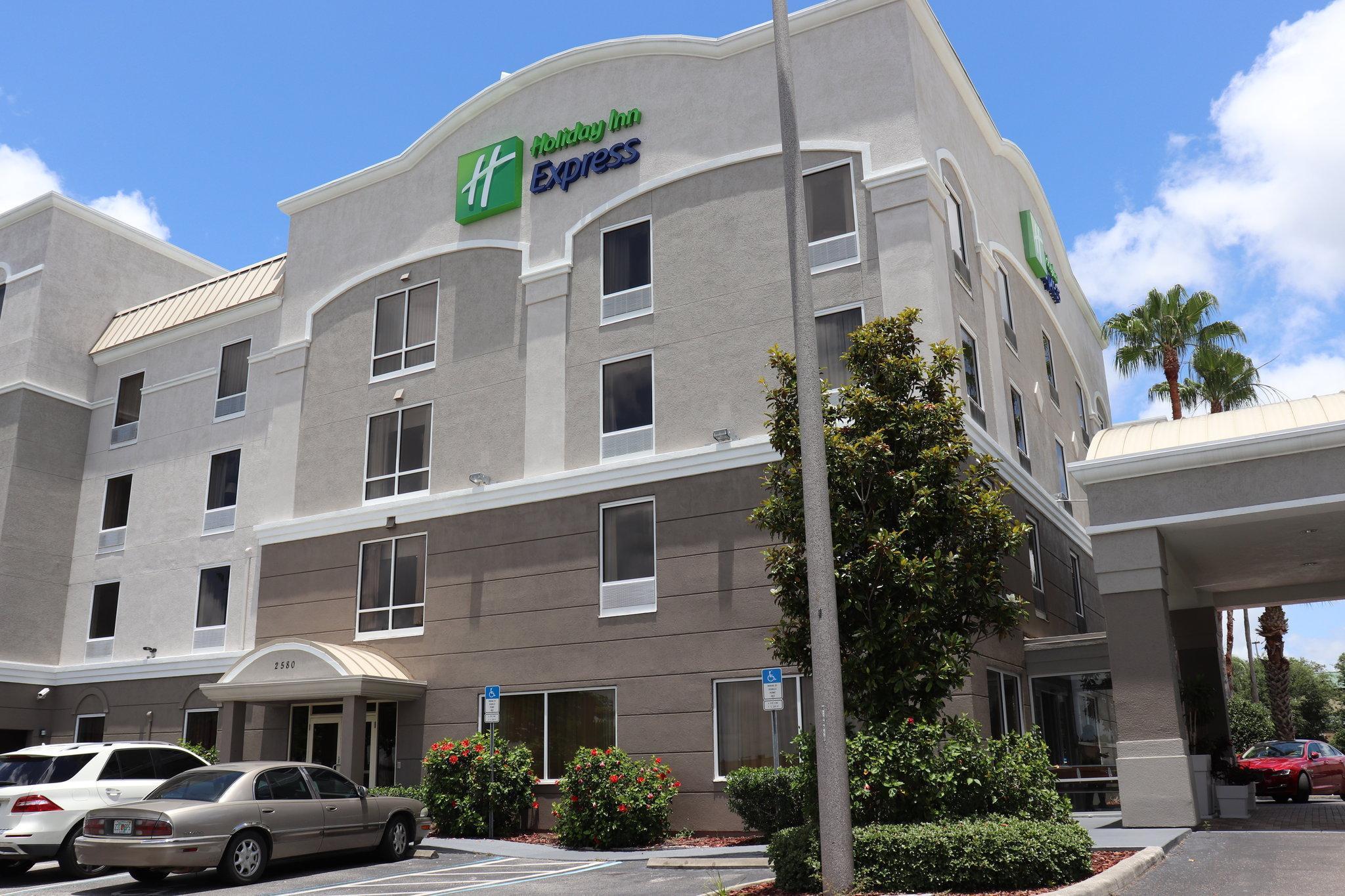 Holiday Inn Express Hotel & Suites Clearwater Us 19 North By Ihg מראה חיצוני תמונה