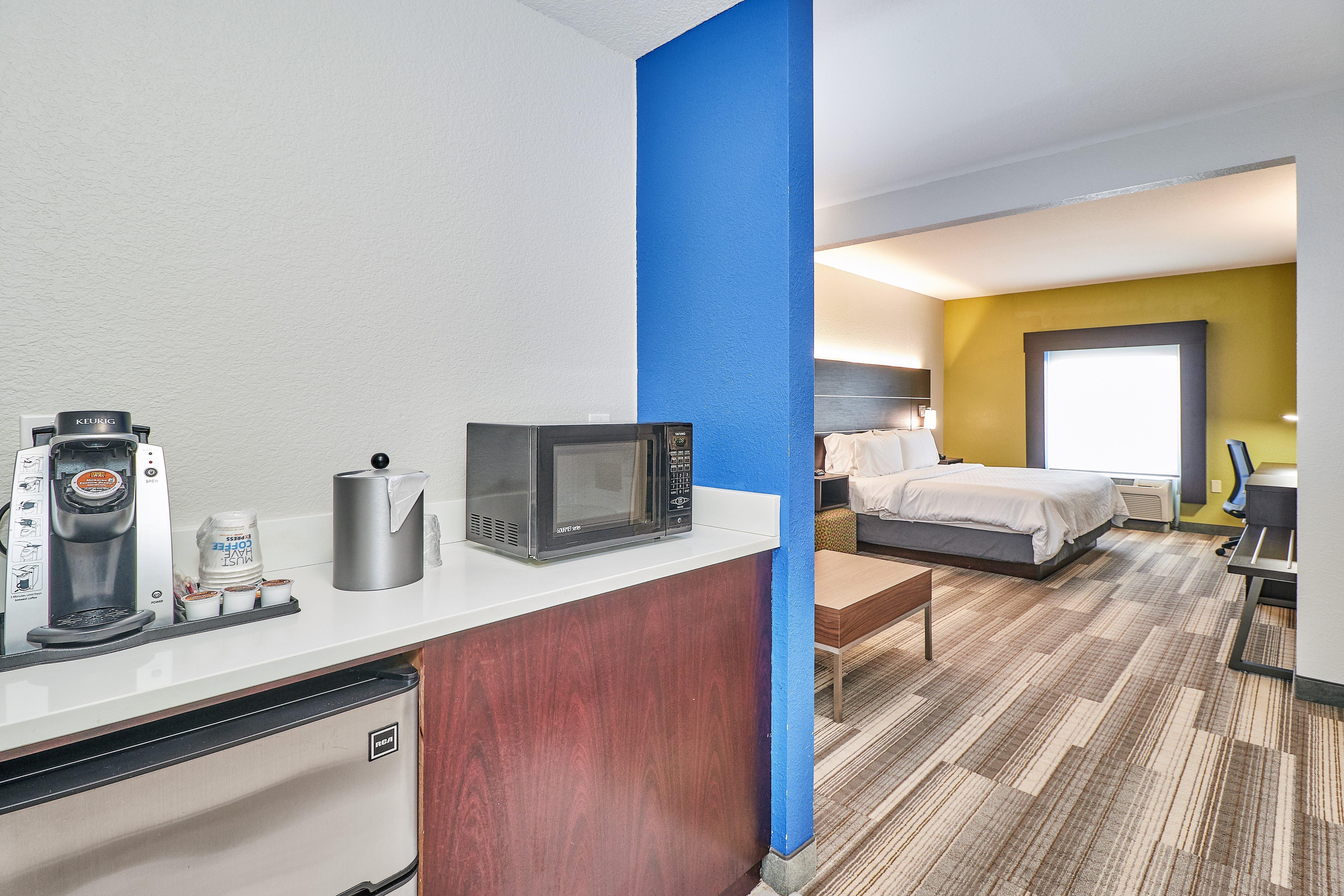 Holiday Inn Express Hotel & Suites Clearwater Us 19 North By Ihg מראה חיצוני תמונה