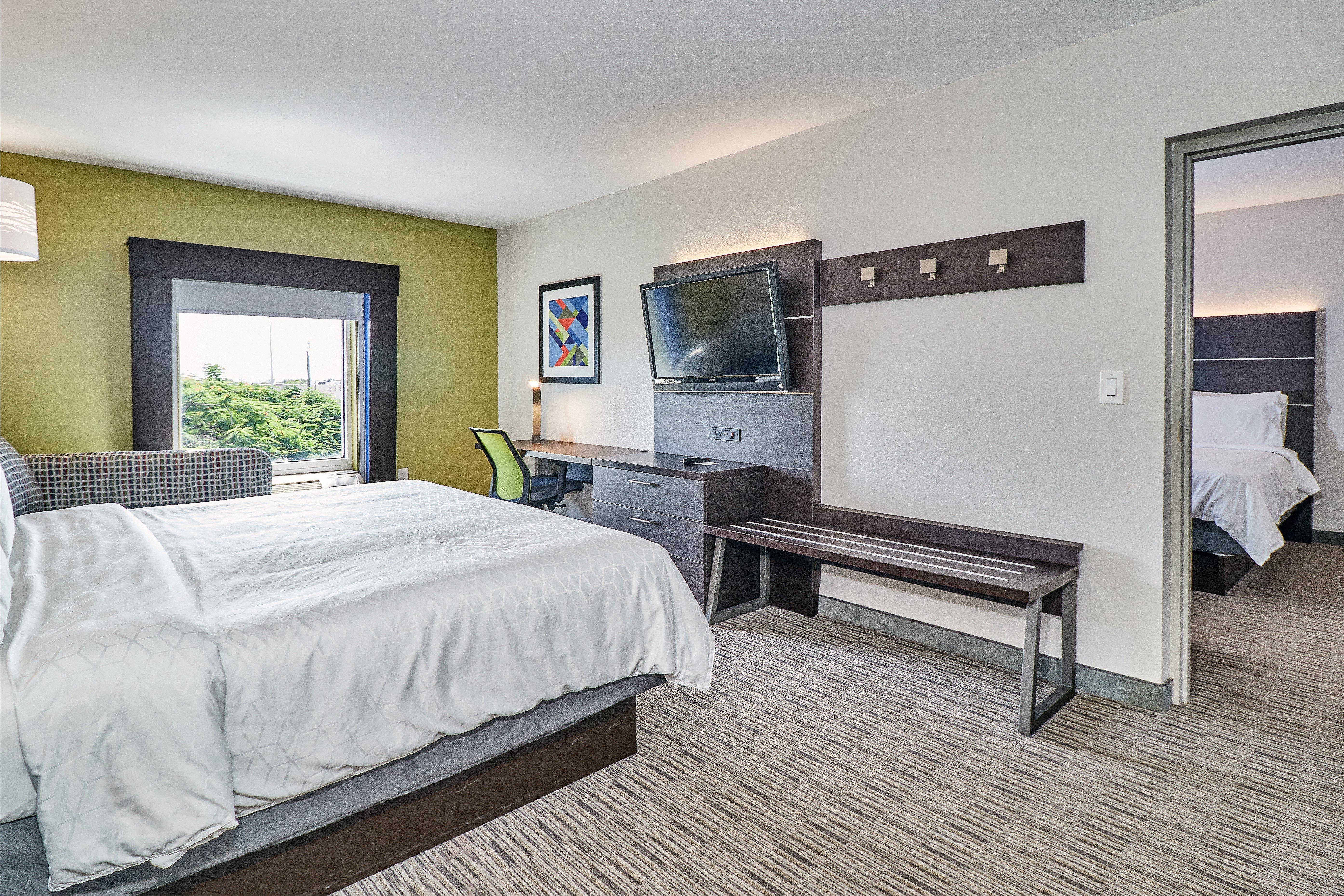 Holiday Inn Express Hotel & Suites Clearwater Us 19 North By Ihg מראה חיצוני תמונה