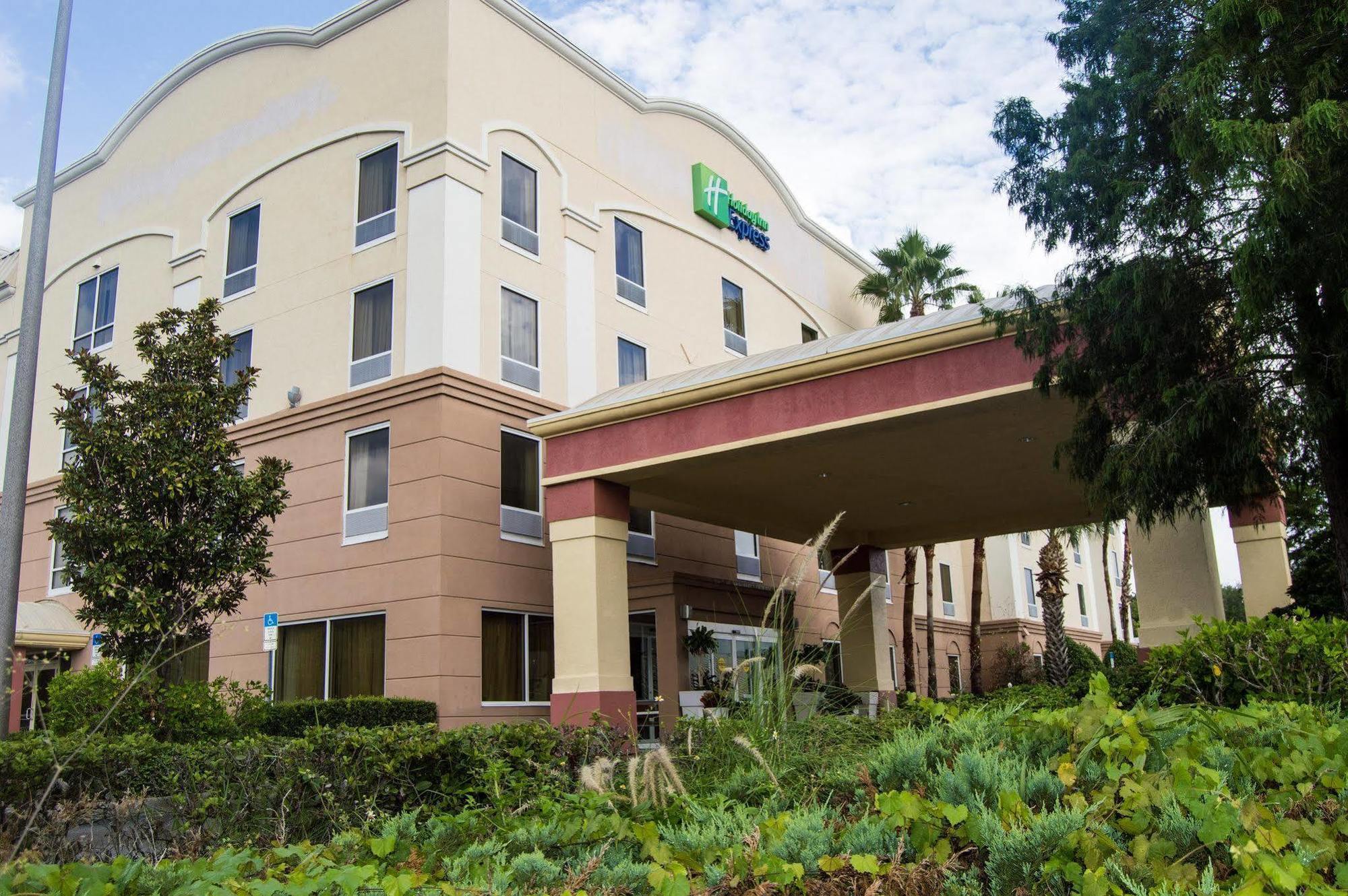 Holiday Inn Express Hotel & Suites Clearwater Us 19 North By Ihg מראה חיצוני תמונה