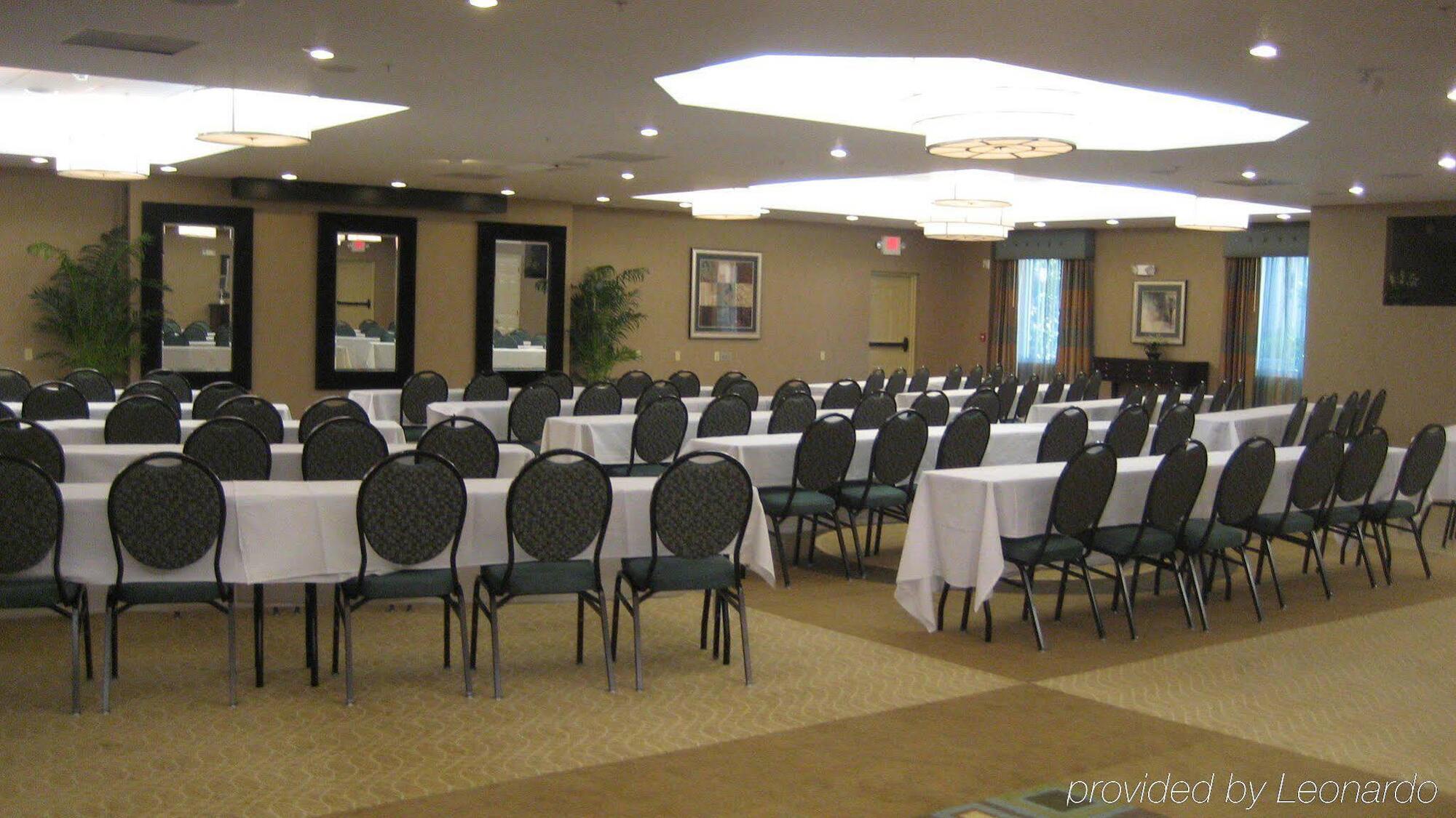 Holiday Inn Express Hotel & Suites Clearwater Us 19 North By Ihg מראה חיצוני תמונה